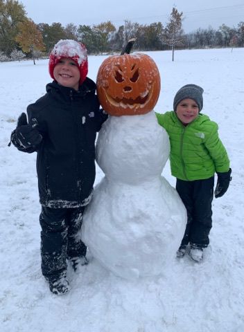 HALLOWEEN SNOWMAN